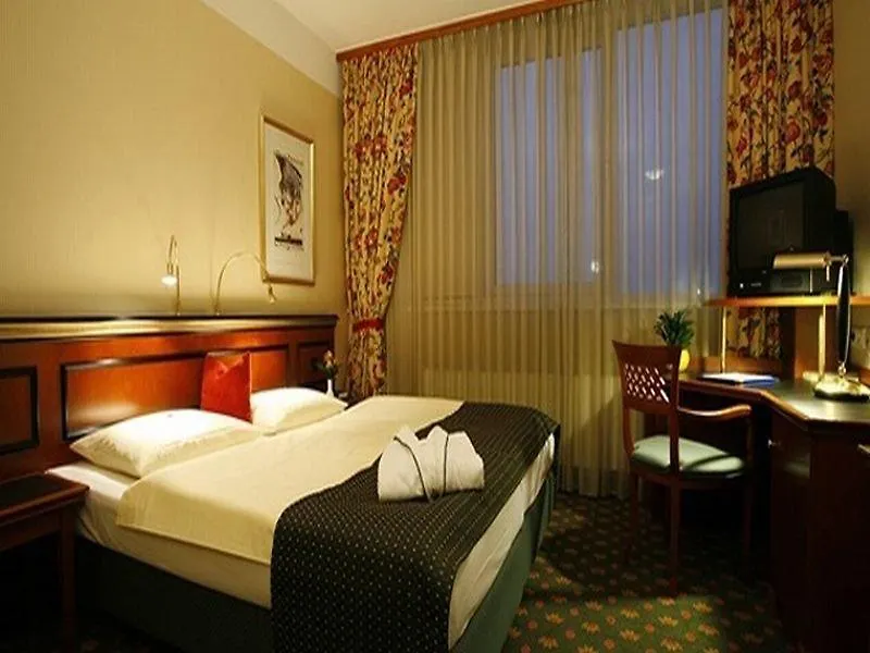 Dormero Hotel Hannover-Langenhagen Airport Germany